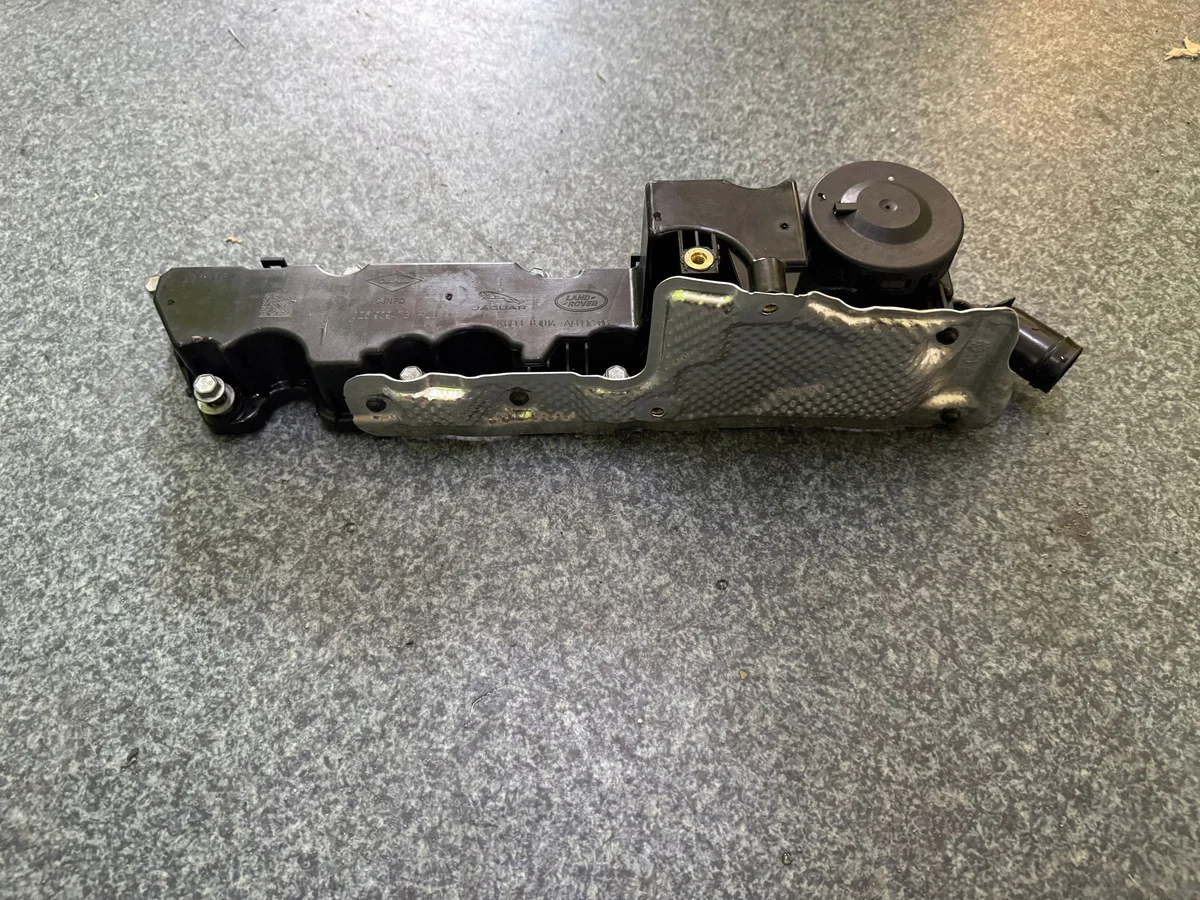 Venttiilinkansi K6D36J014AB Jaguar Land Rover 3.0 D