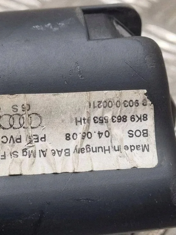 Audi A4 B8 Cache-bagages 8K9863553 image 6