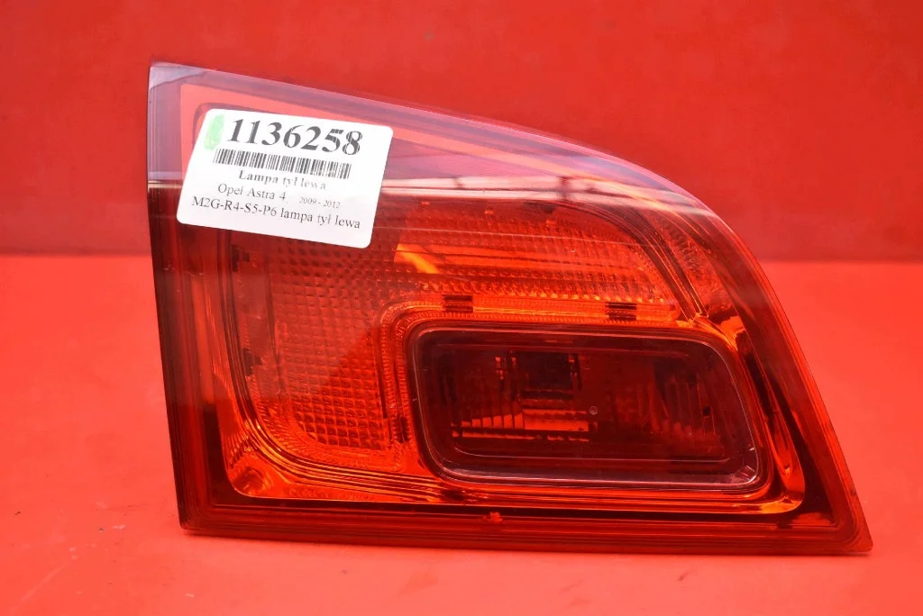 Achterlicht Links Opel Astra J 13282246 09-12