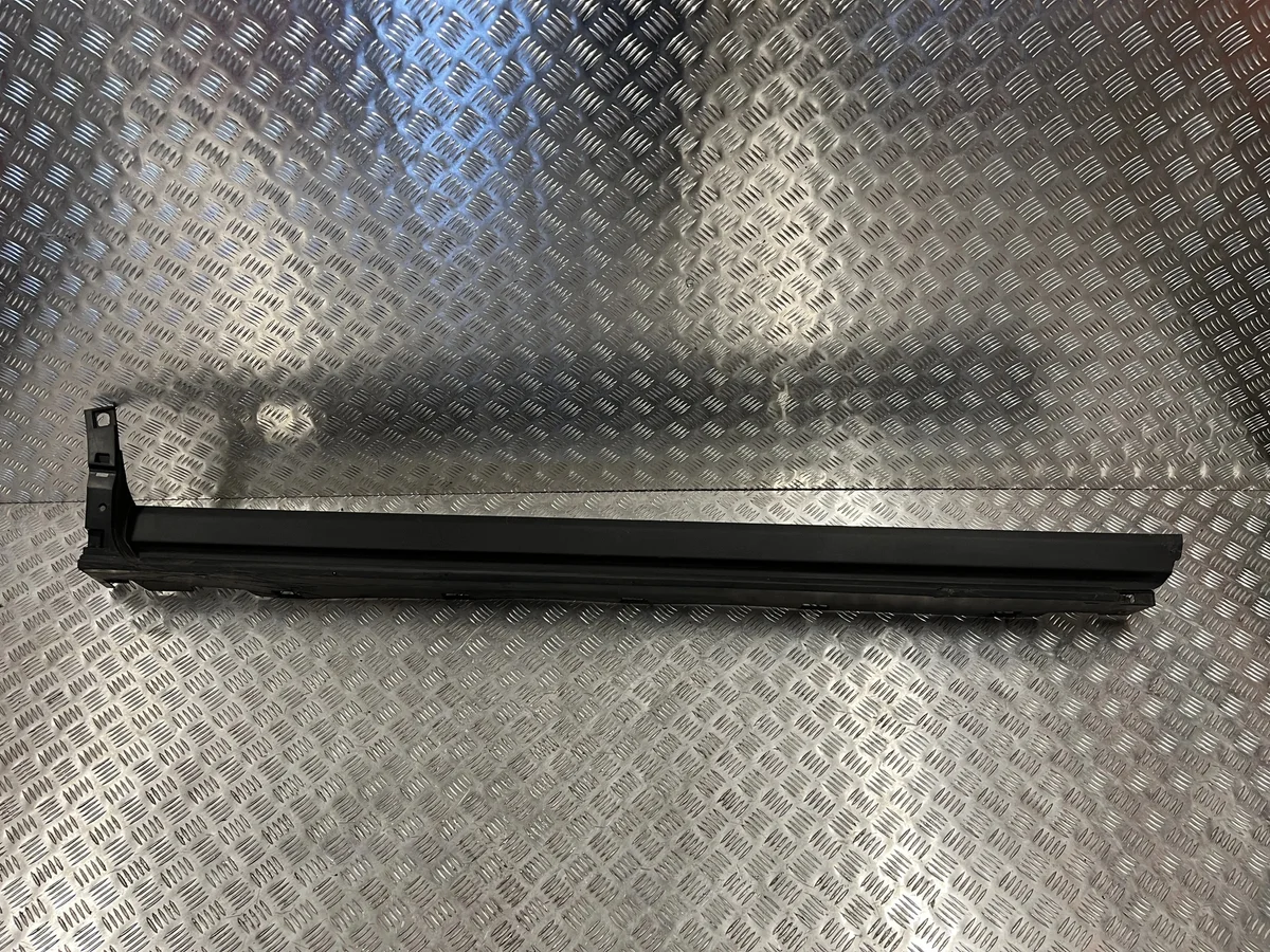 Ford Kuga Mk3 NV4B-S10154 helmalista oikea