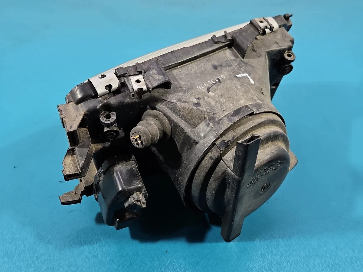Audi 80 B3 Scheinwerfer links image 7