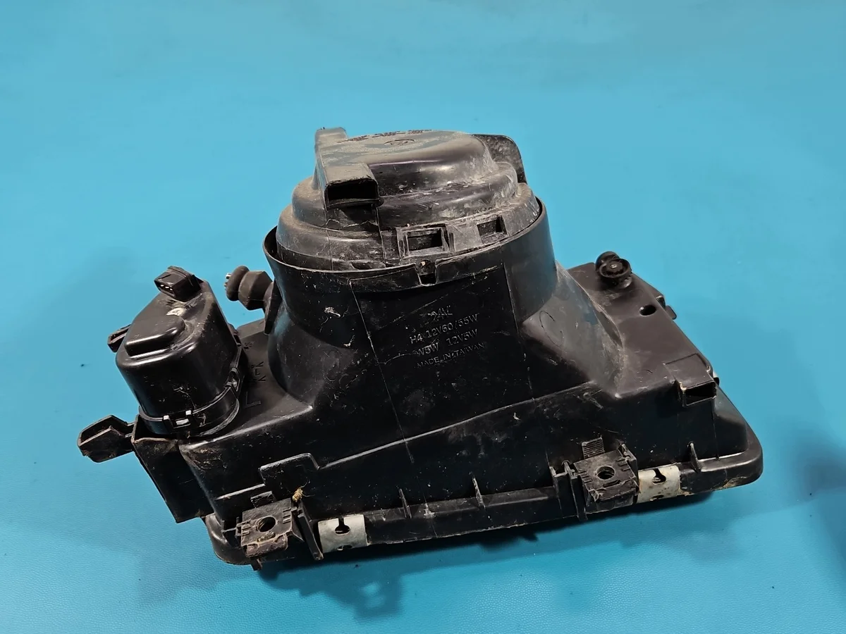 Audi 80 B3 Scheinwerfer links image 9