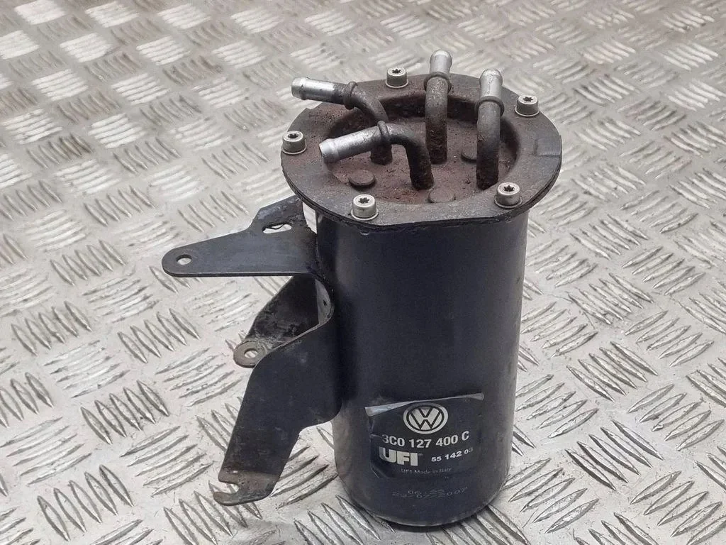 Kraftstofffiltergehäuse VW Touran 1 3C0127400CXXX