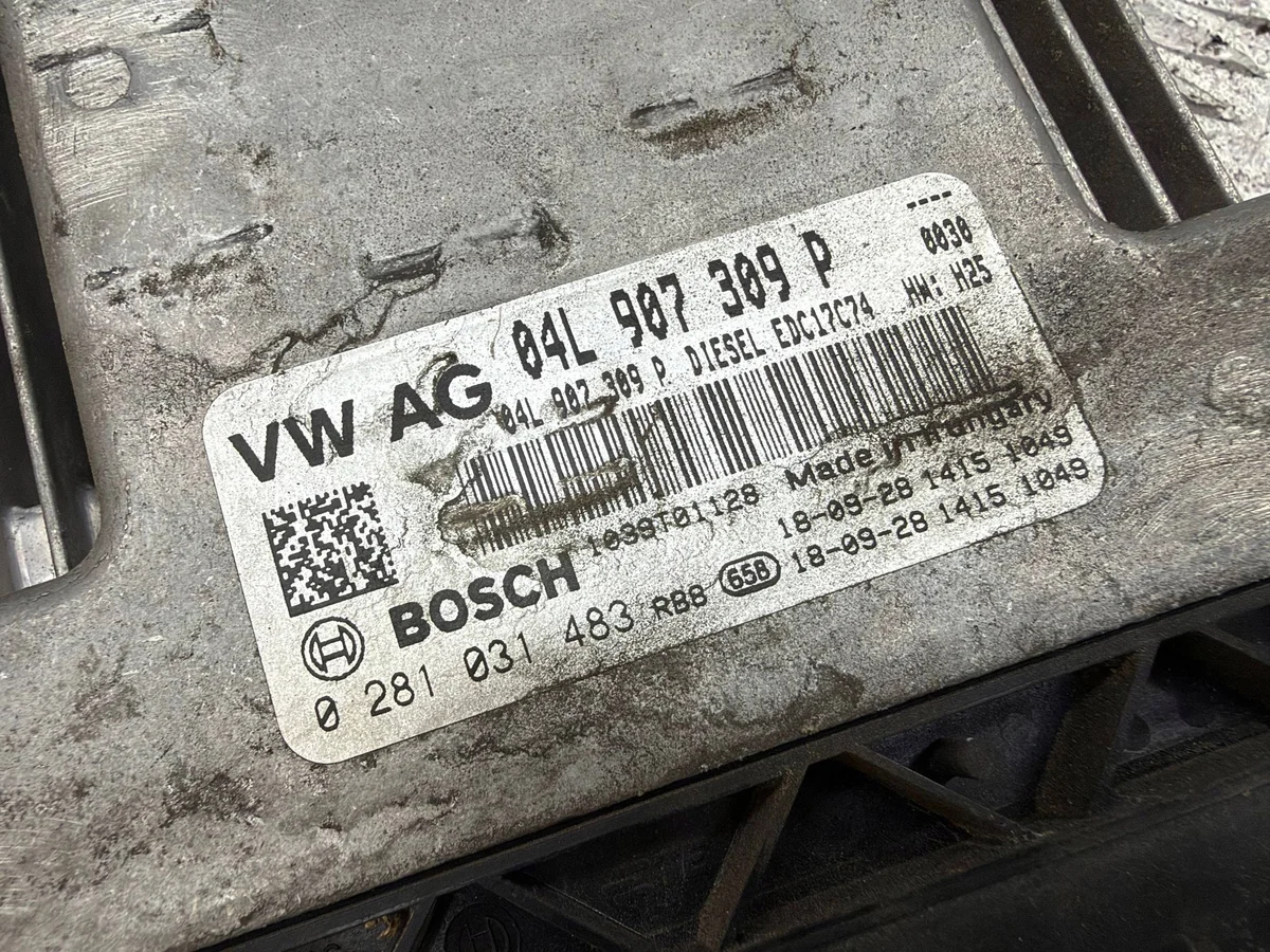 Engine Control Unit Volkswagen Tiguan 04L907309P image 3