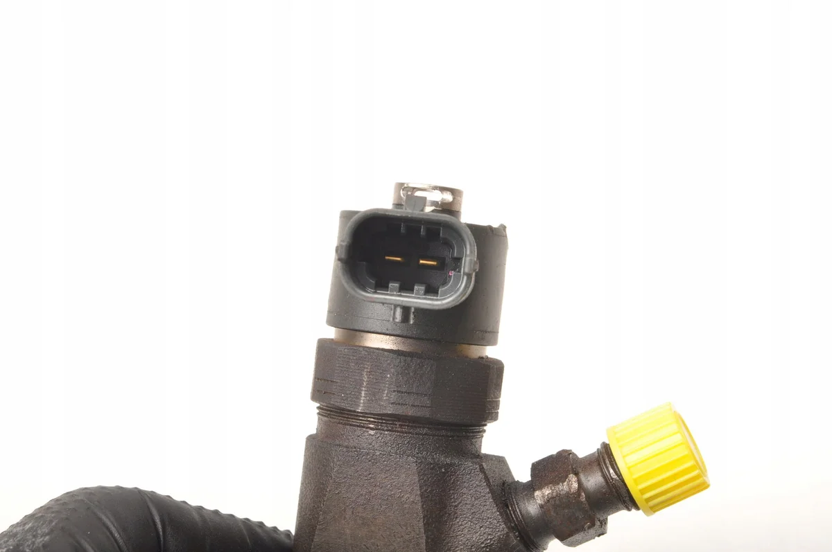 Fuel Injector Opel Astra J Insignia A 2.0 CDTI 0445110327