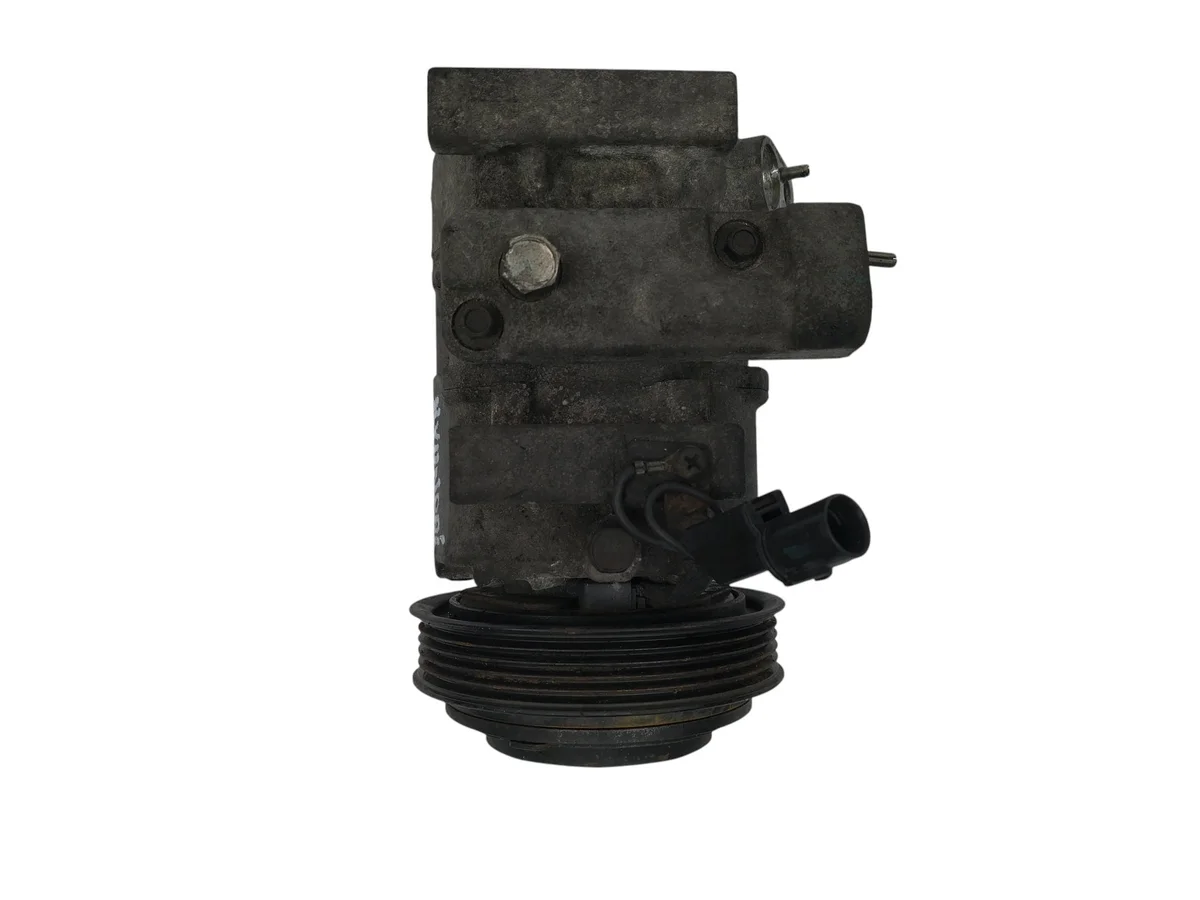 Hyundai i20 ilmastointikompressori 1.2 ACR000016240