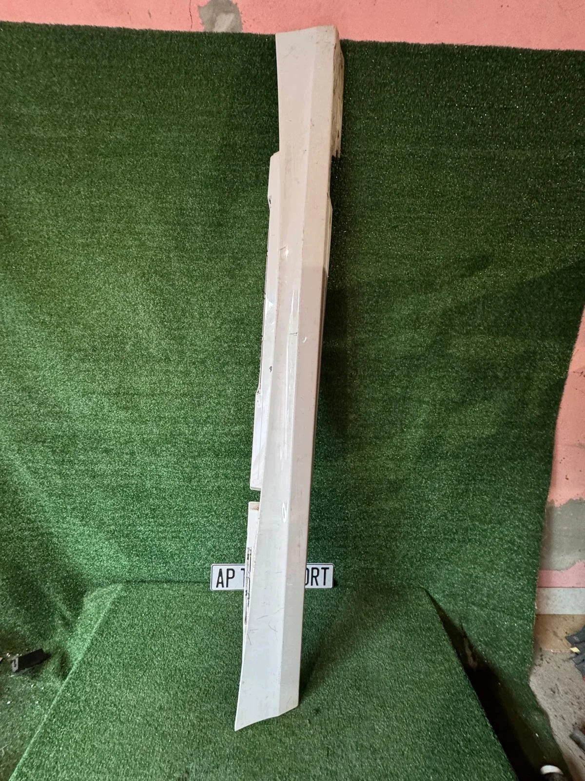 Baguette de seuil droite BMW Série 1 E87 1E8704