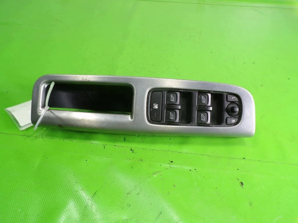 Panel Control Elevalunas Volvo V50 30773210