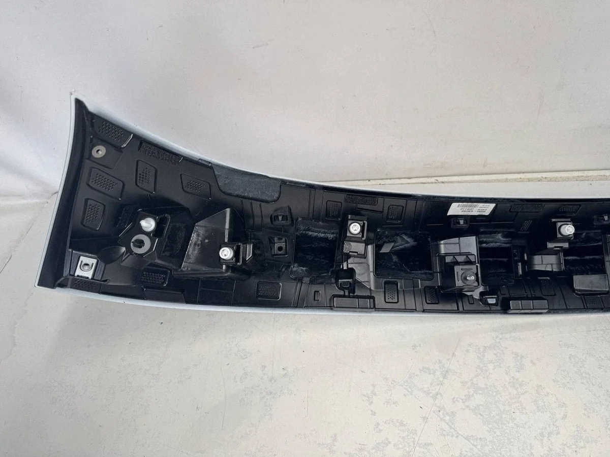 Takaspoileri Tesla Model Y Juniper 204409900C image 5