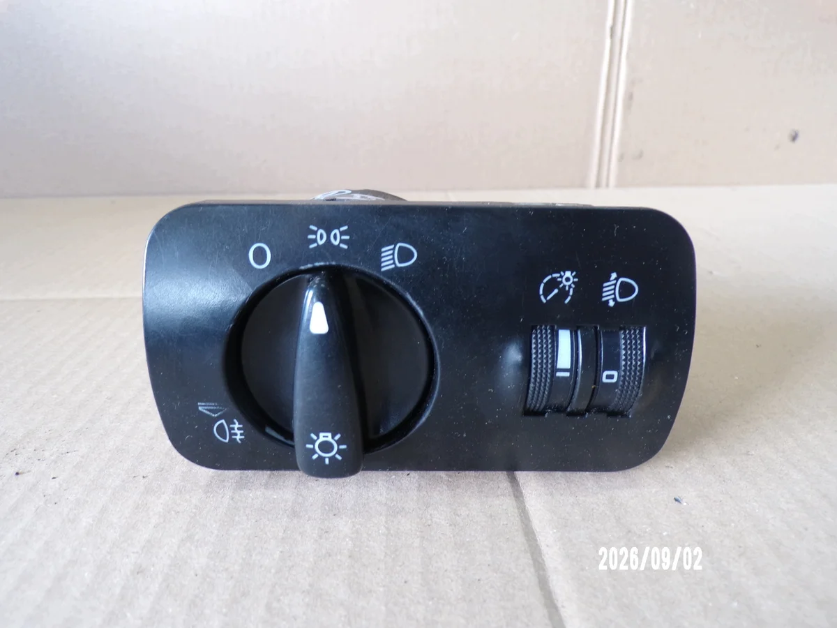 Interruptor de Luzes Seat Ibiza II 6K1941531AL