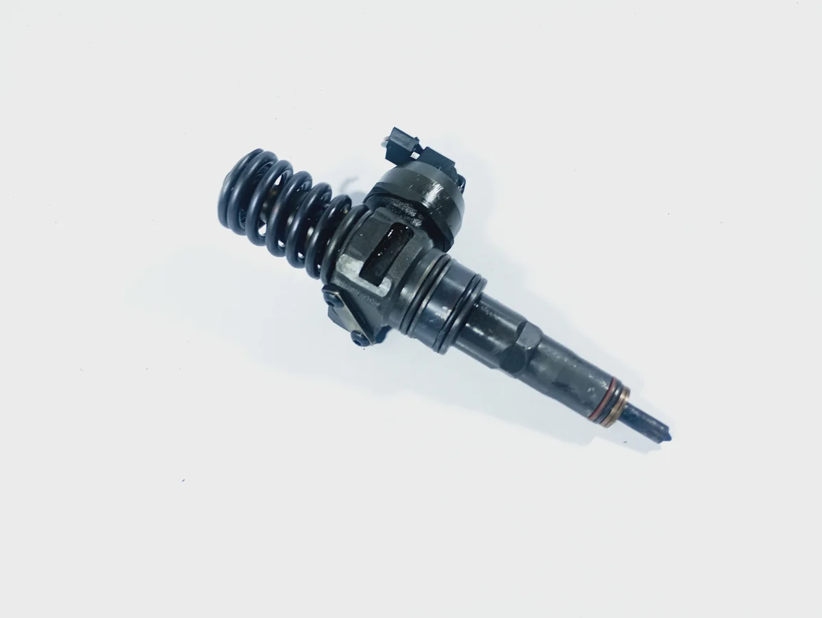 Ruiskutussuutin Audi A3 8L 038130073AL image 3