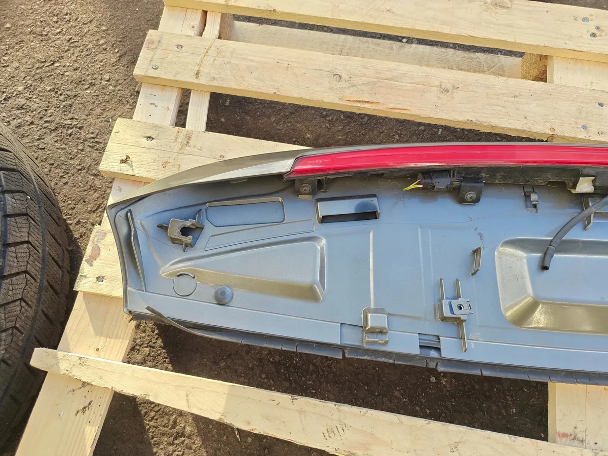 Heckklappen-Spoiler Citroen C4 Picasso 9653915977 image 6