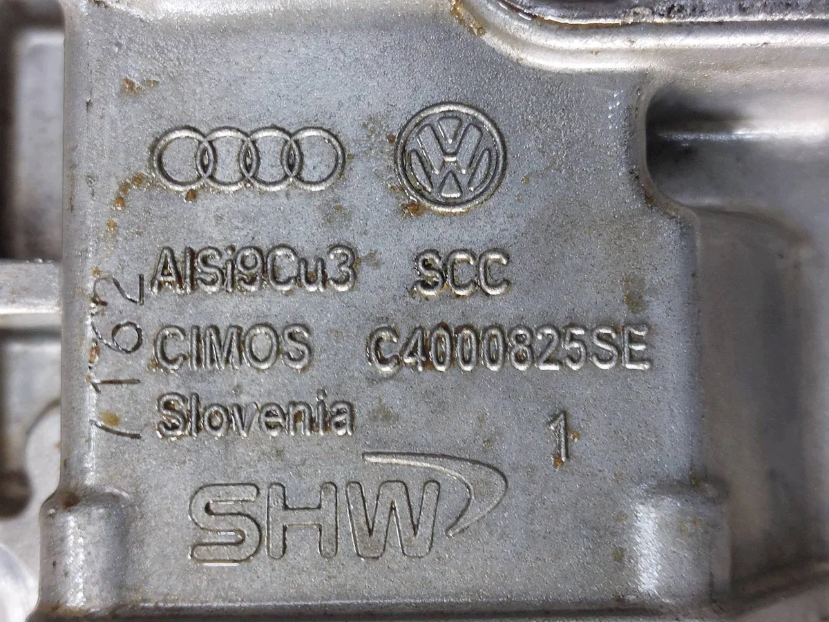 Öljypumppu Audi A6 C6 2.4 V6 06E115105G image 3