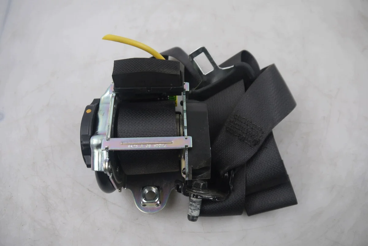 Tensionneur ceinture sécurité Kia Sportage V NQ5 89870R2000