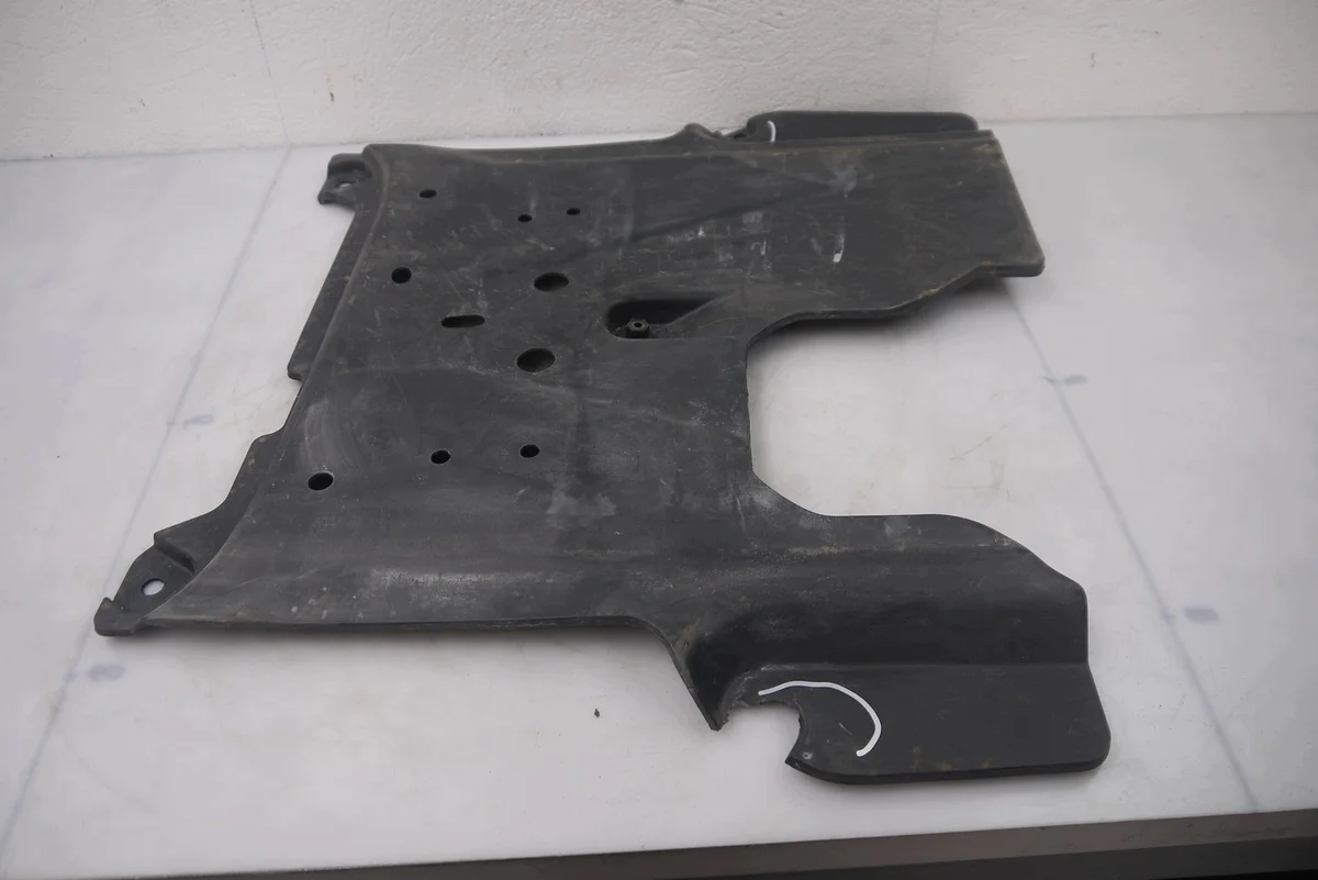 Cache sous moteur Kia Sportage V NQ5 62407-R2000 image 6