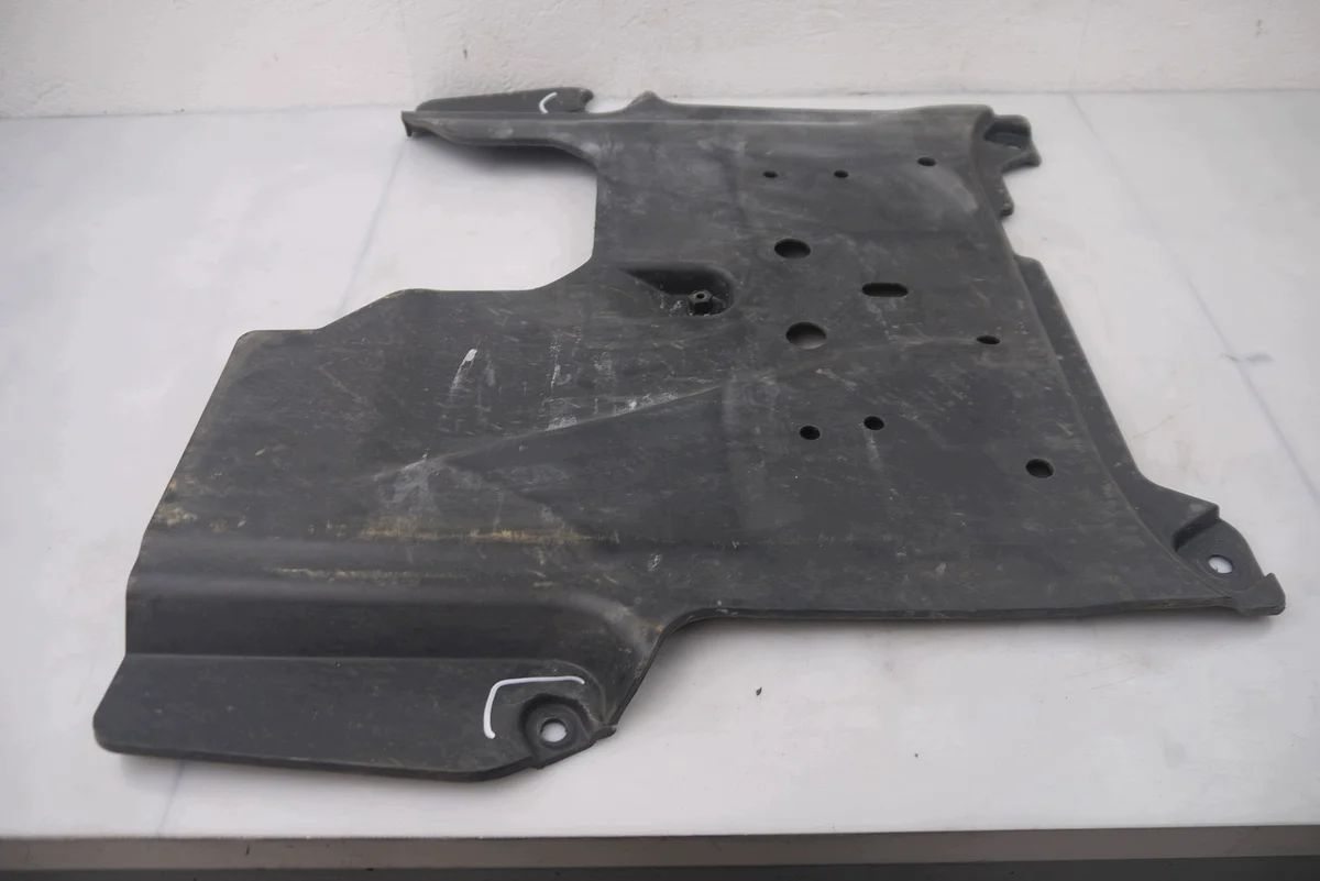 Cache sous moteur Kia Sportage V NQ5 62407-R2000 image 8