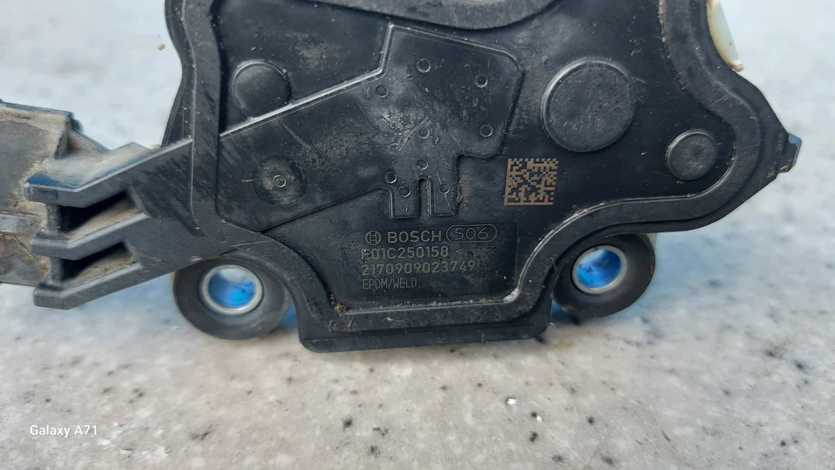 AdBlue Pumpe Renault Trafic III Vivaro B F01C250158
