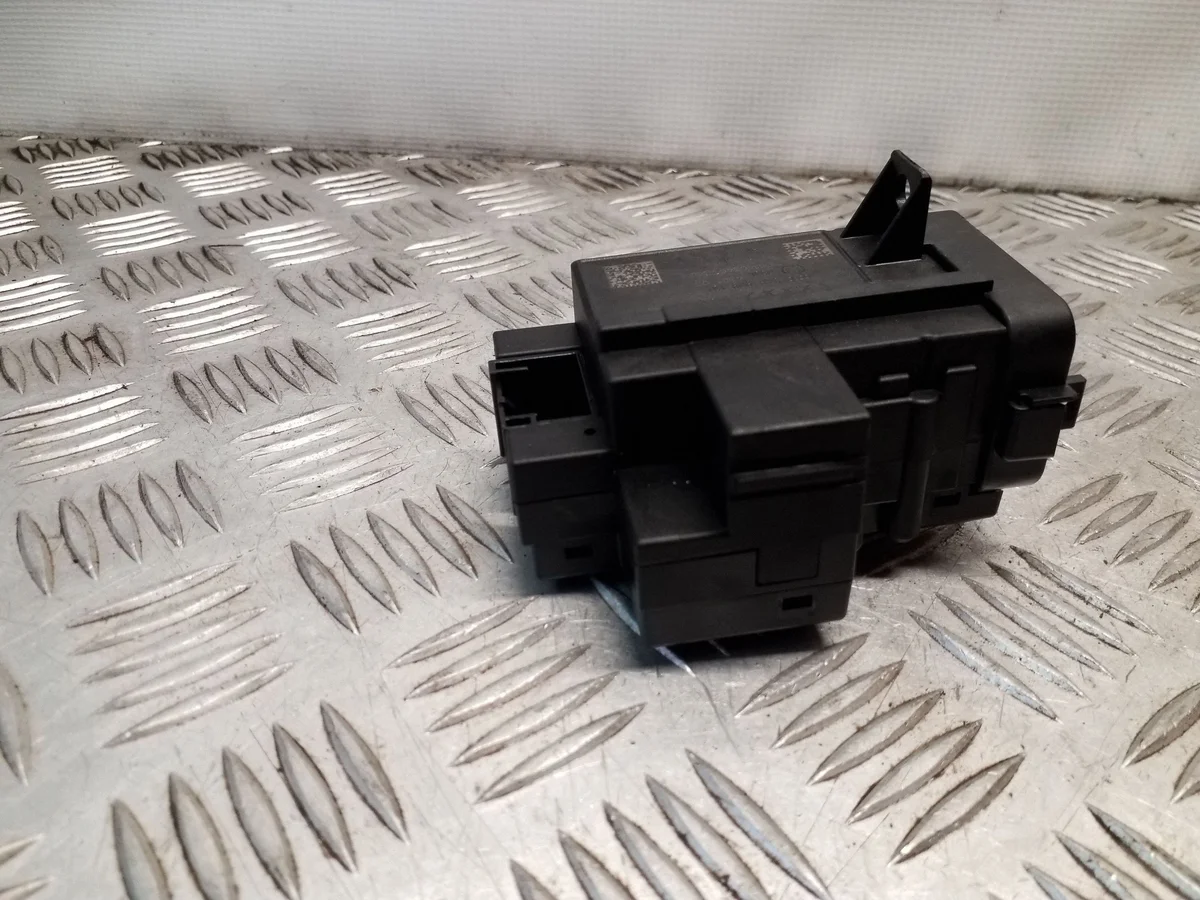 Blocchetto Accensione Audi A5 Sportback 8K0909131D image 4