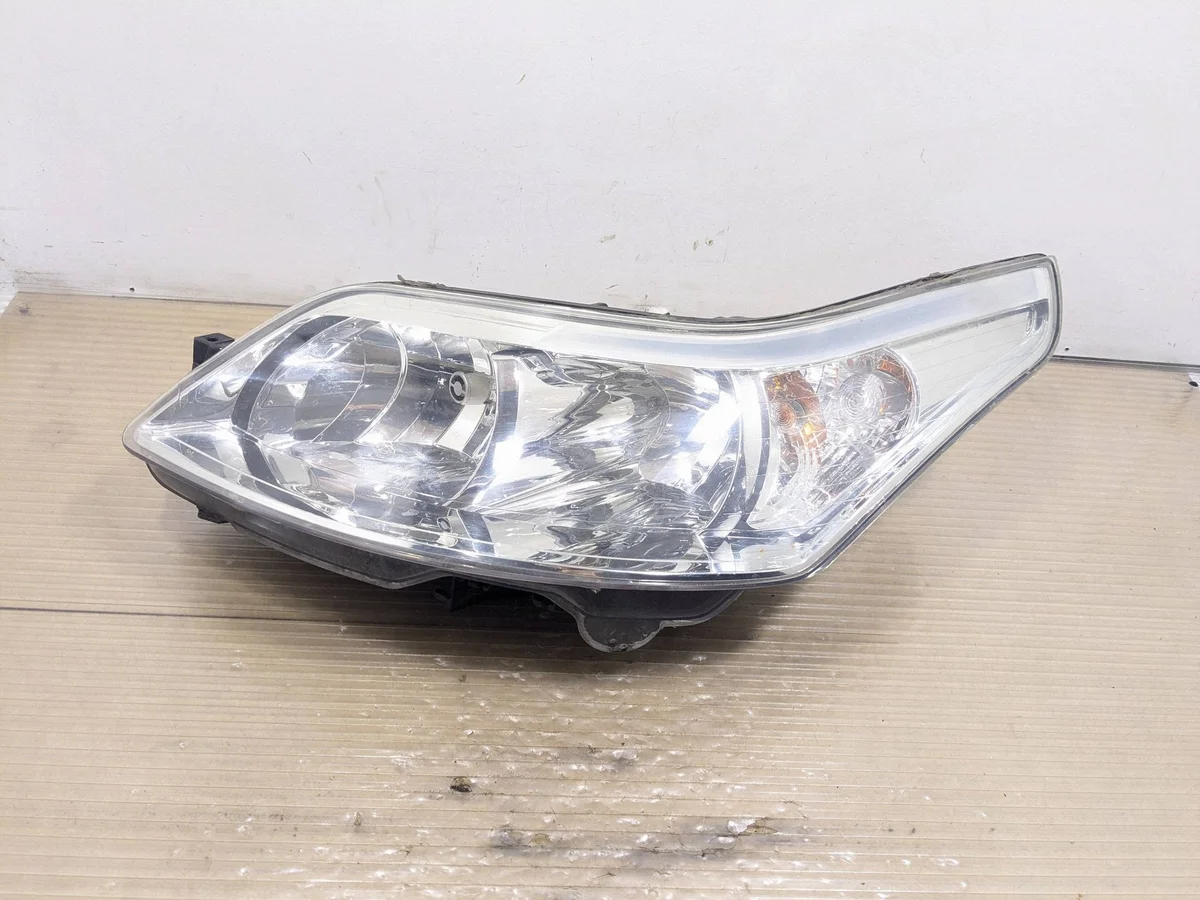 Citroen C4 Headlight Left 20A664B
