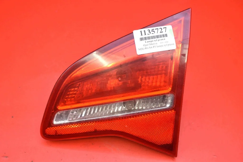 Feu arrière droit Opel Meriva B 21628003