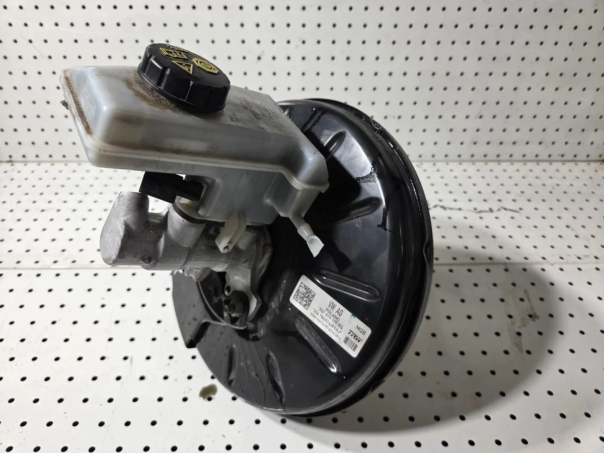 VW Golf VII Bromsservo 5Q1614105BQ