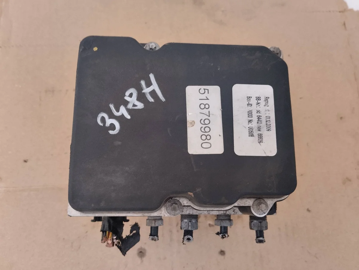 Bomba de Travão Alfa Romeo Mito 51865128