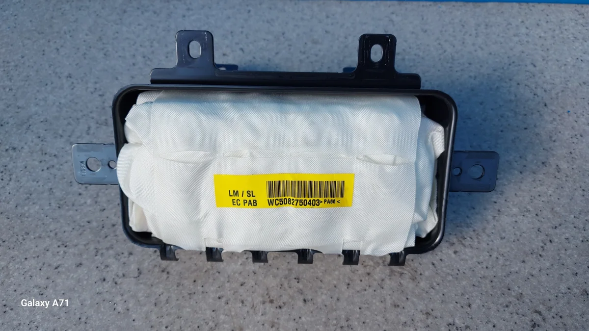 Kia Sportage III Lift 84530-3U000 Beifahrer-Airbag