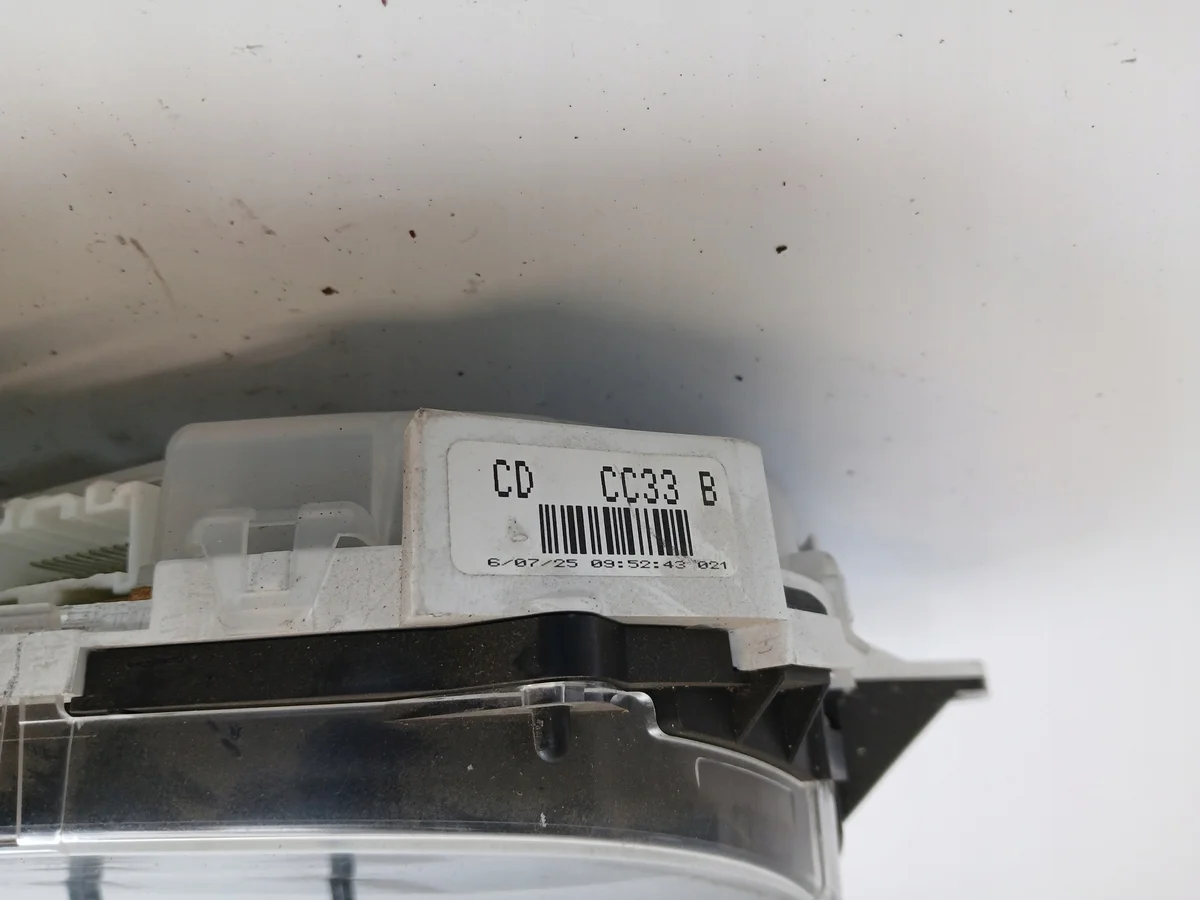 Compteur Mazda 5 CR I 1.8 CC33B image 6