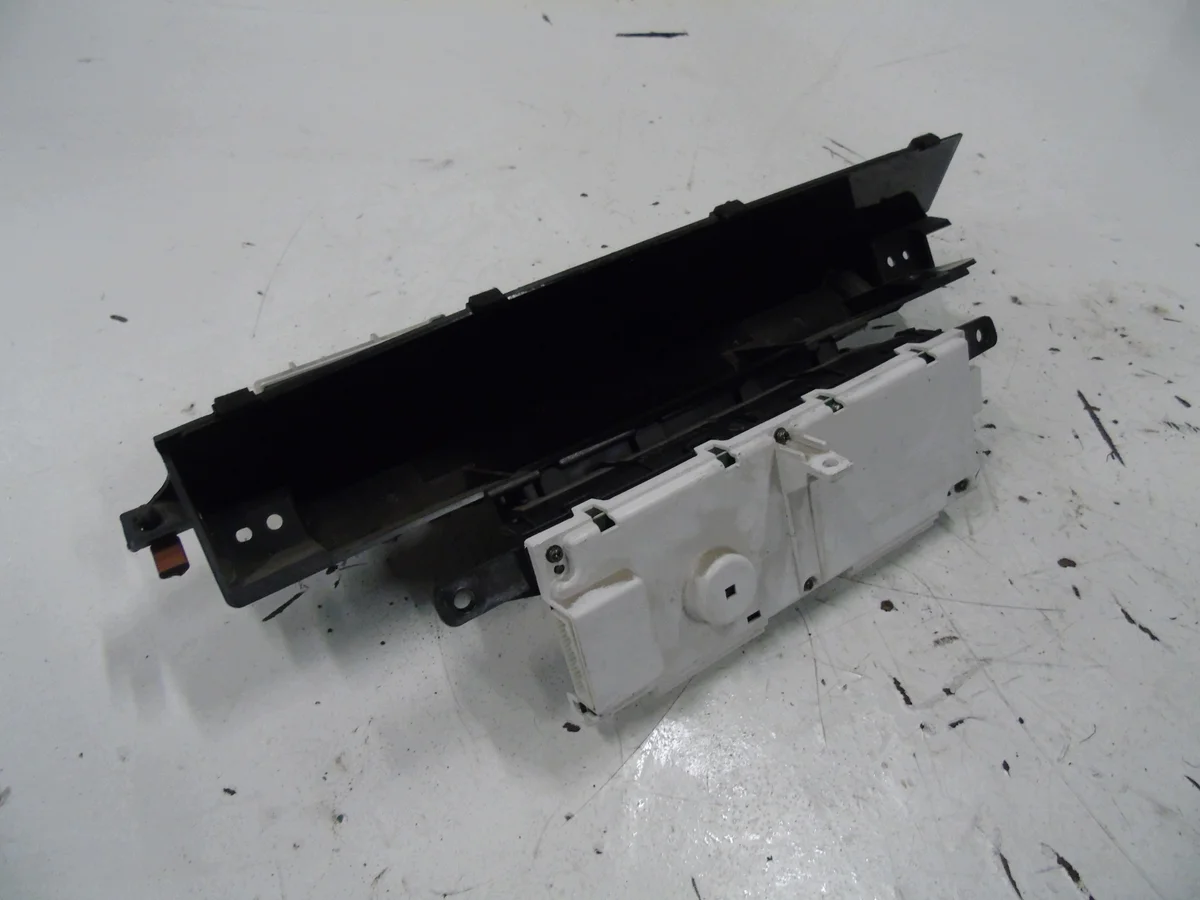 Compteur Toyota Prius II 83800-47210 OE