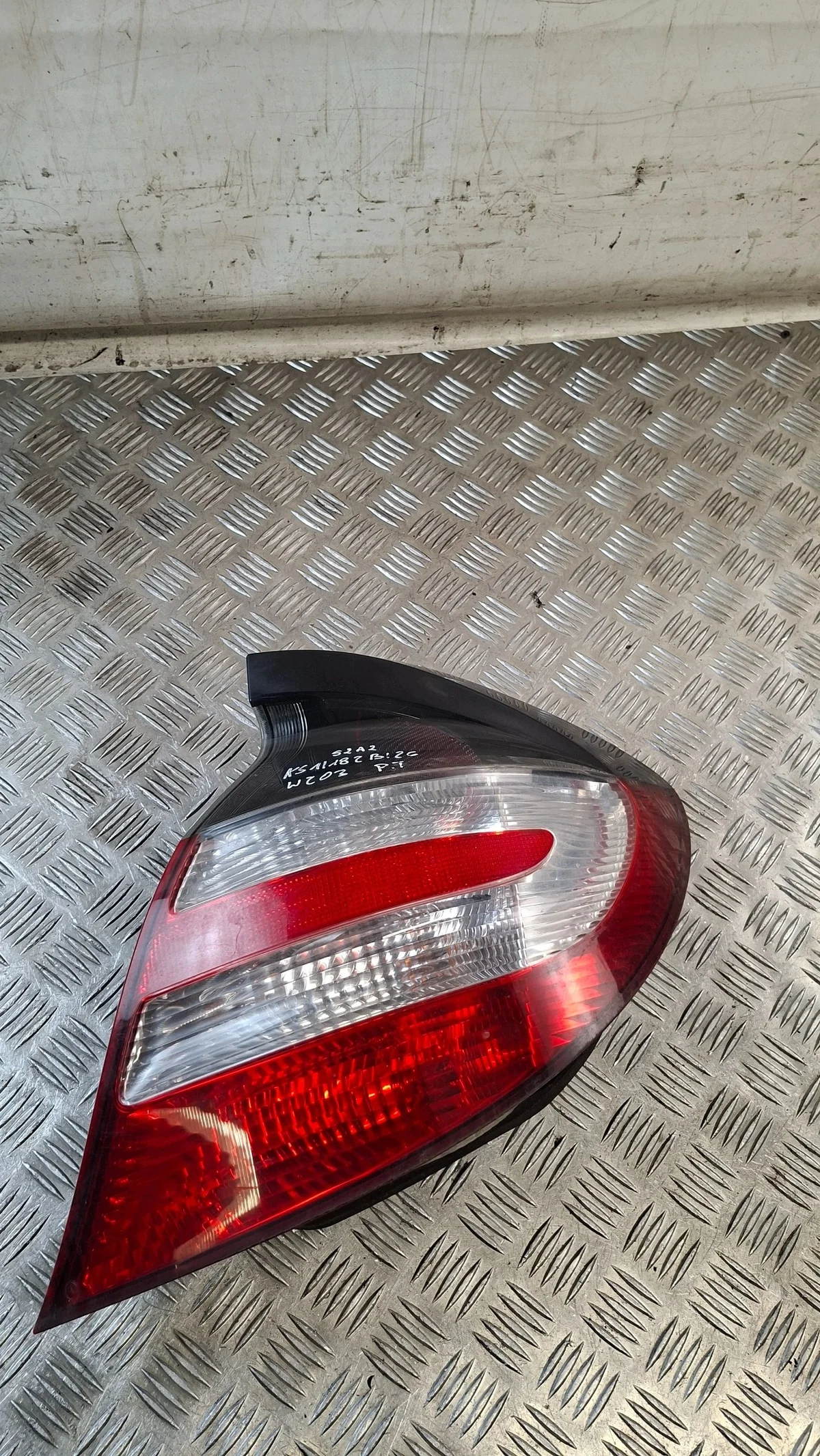 Takavalo oikea Mercedes W203 Coupe