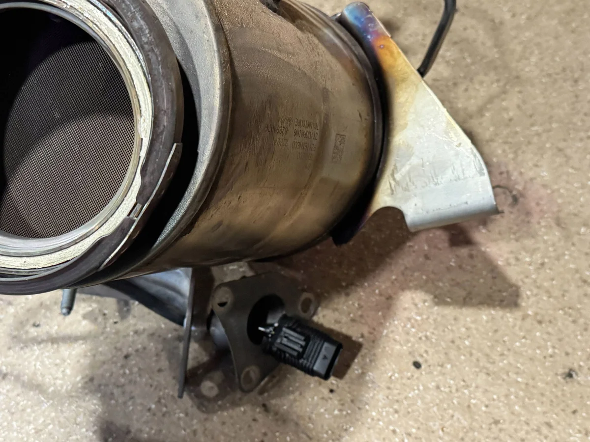 Catalytic Converter BMW X1 U11 5A12C38 thumbnail 6