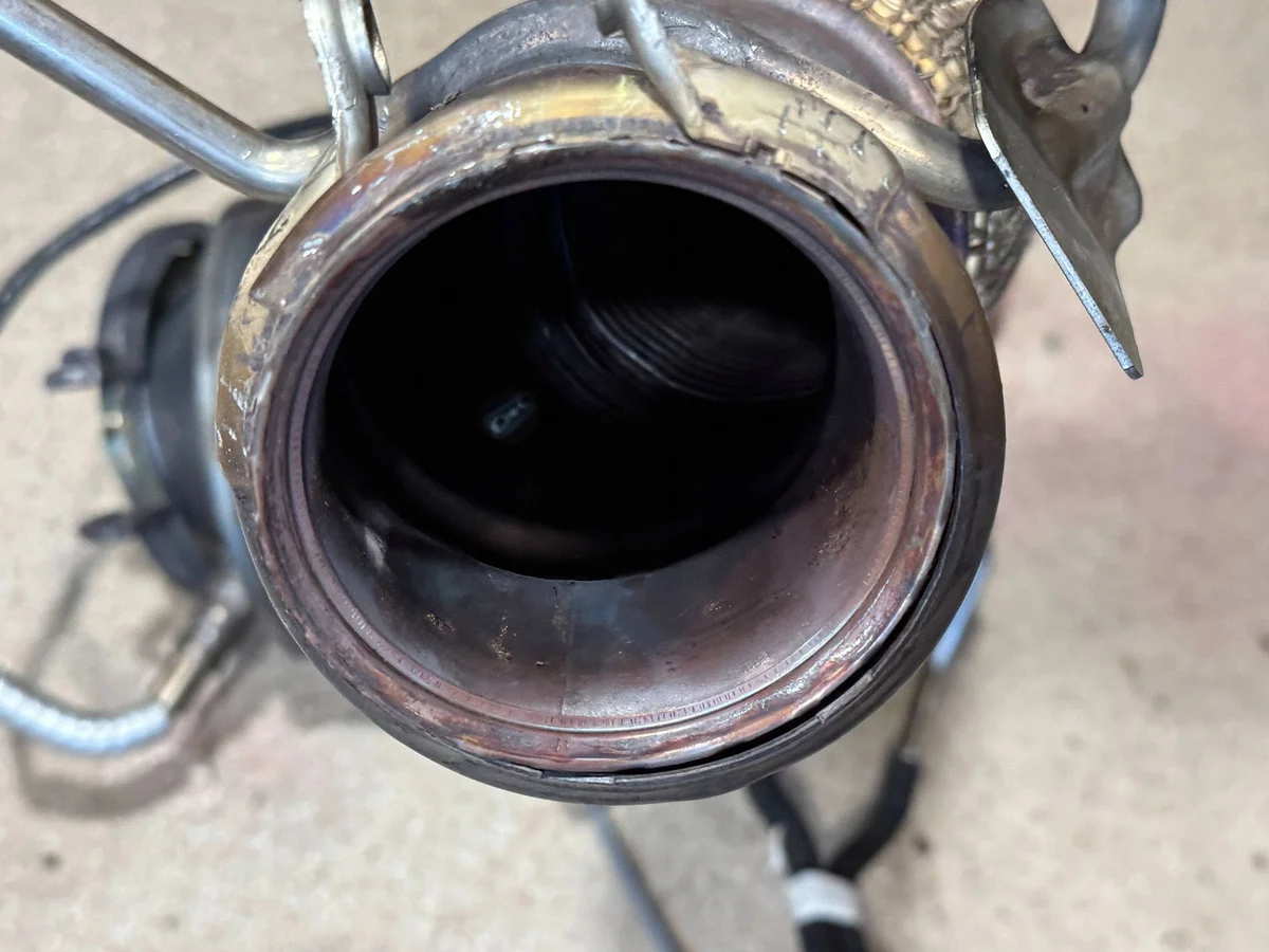 Catalytic Converter BMW X1 U11 5A12C38 thumbnail 8