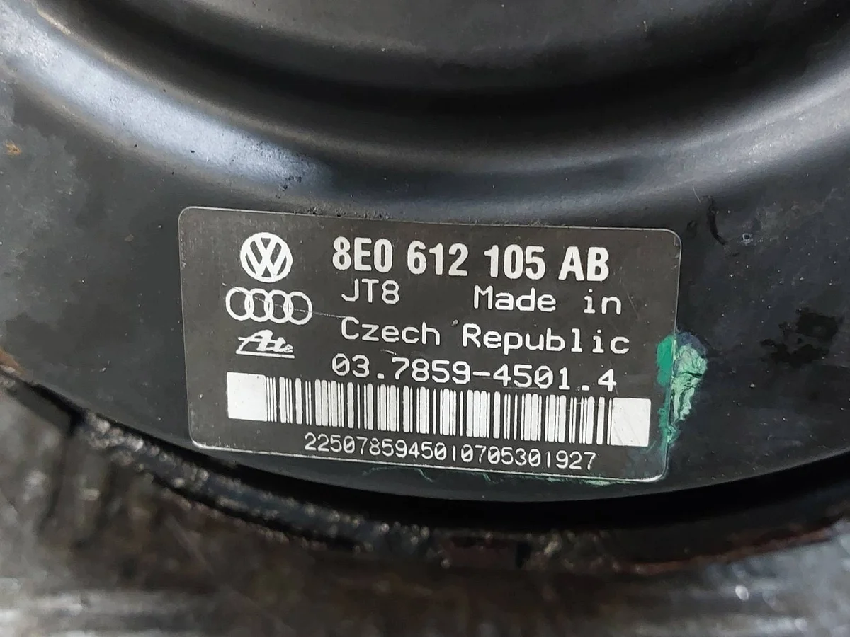 Bromsservo Audi A4 B7 8E0612105AB