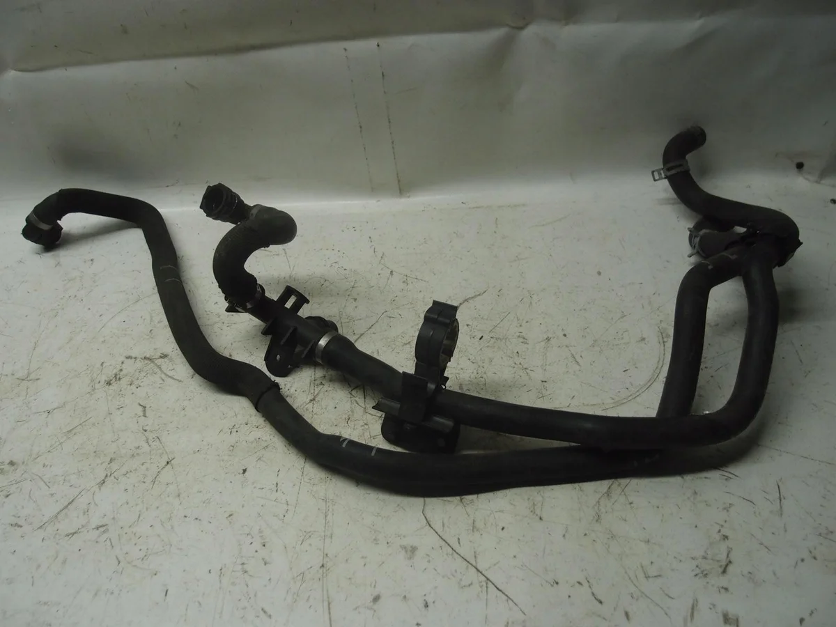 Vesiputki BMW 5 G31 518d 6821617