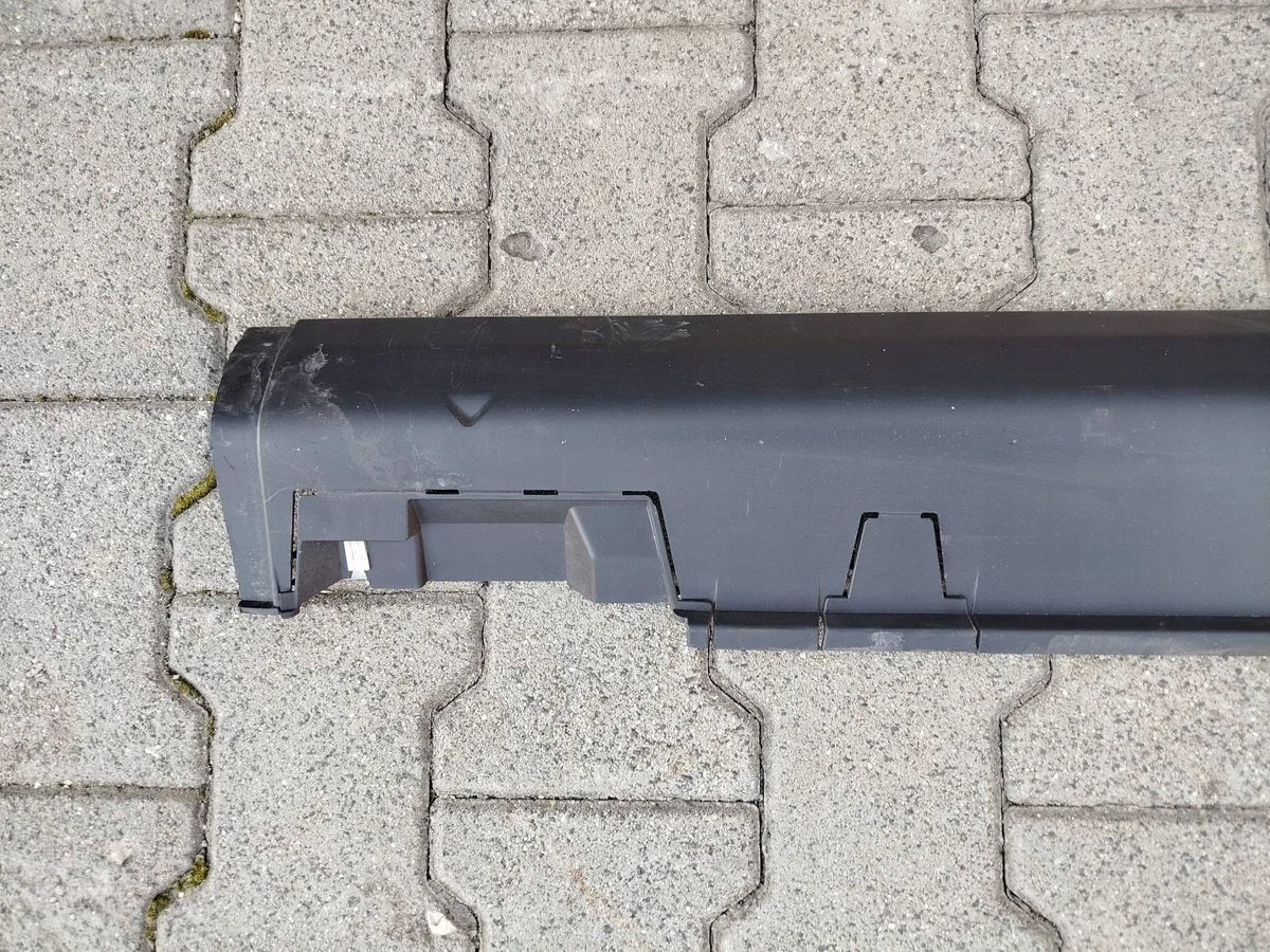 Citroen Berlingo XTR/Peugeot Rifter tröskellist höger 9816460977