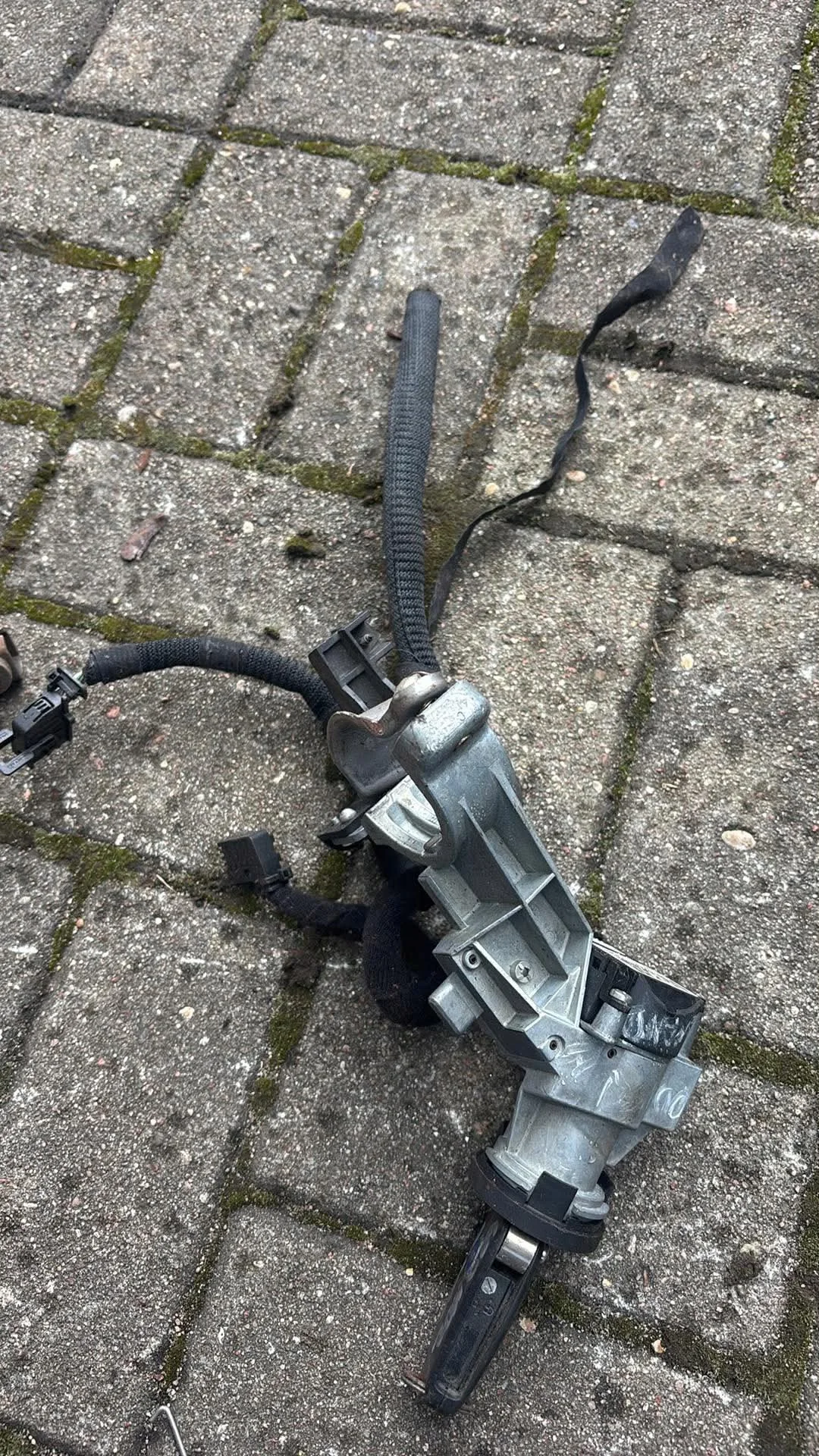 Virtalukko Fiat Grande Punto 51749998 61039100