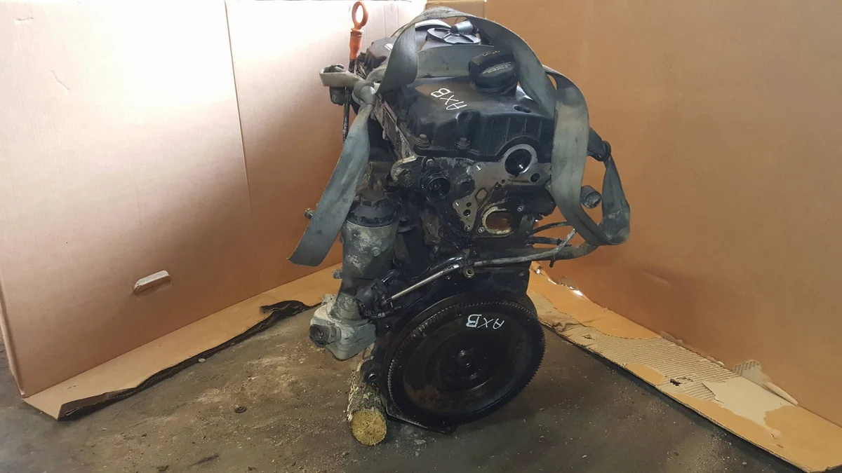Moteur AXB VW T5 1.9 TDI AYC3487