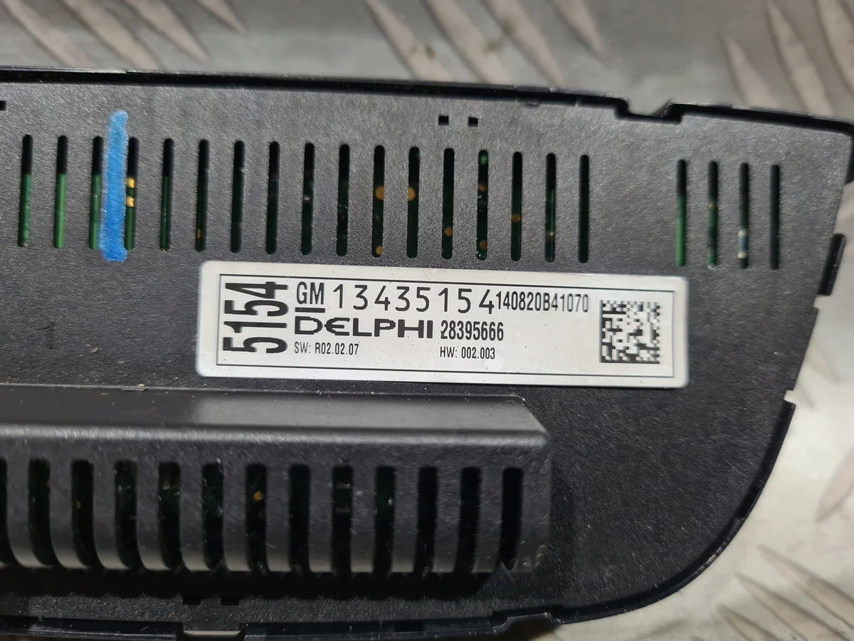 Panneau de commande de climatisation Opel Meriva B Astra J 13435154 image 5