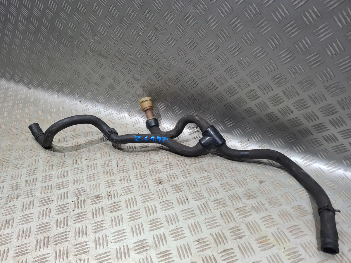 Tubo refrigerante Opel Insignia C Zafira A 1.4 13358859 OE