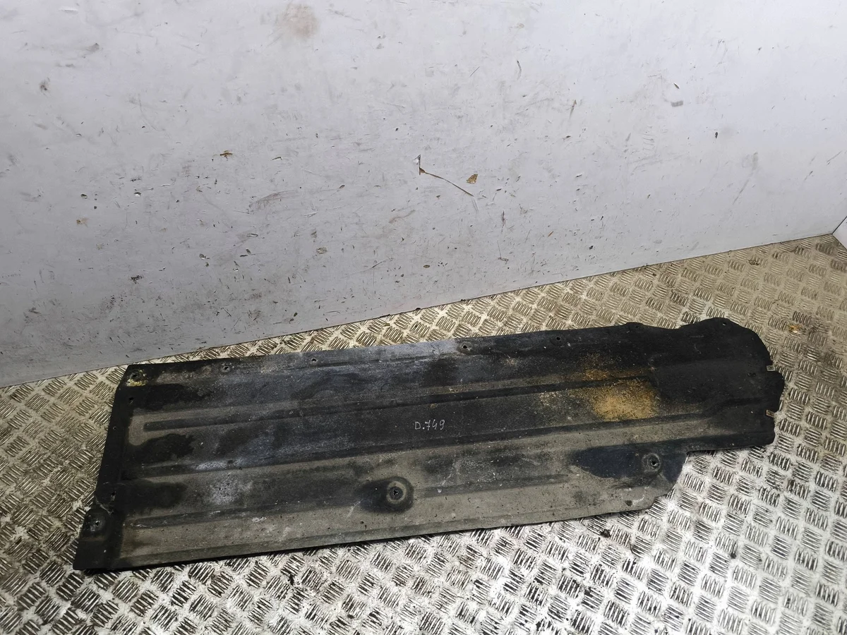 Cache sous-châssis Ford Focus JX6BF11132A image 2