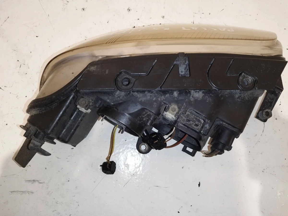 Scheinwerfer links VW Passat B5 XER13681 image 4