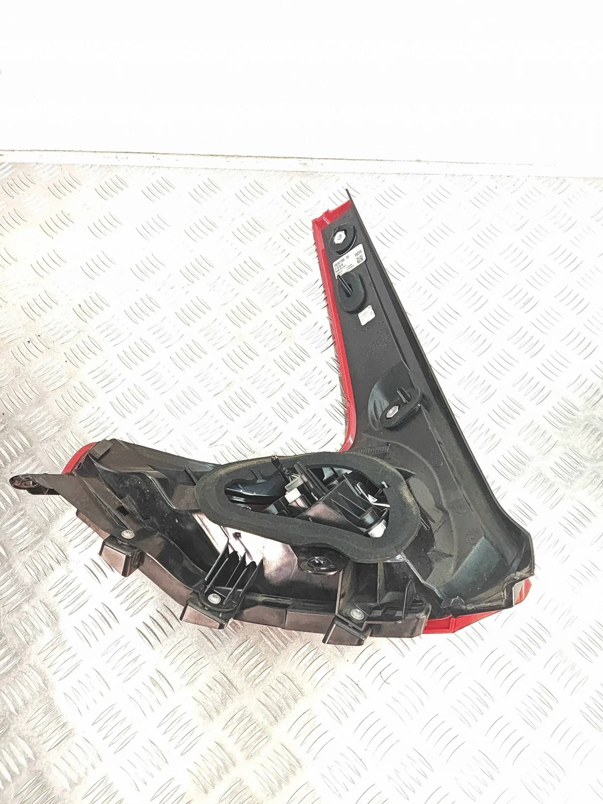 Luz trasera derecha Volvo V40 II 31395845 image 4