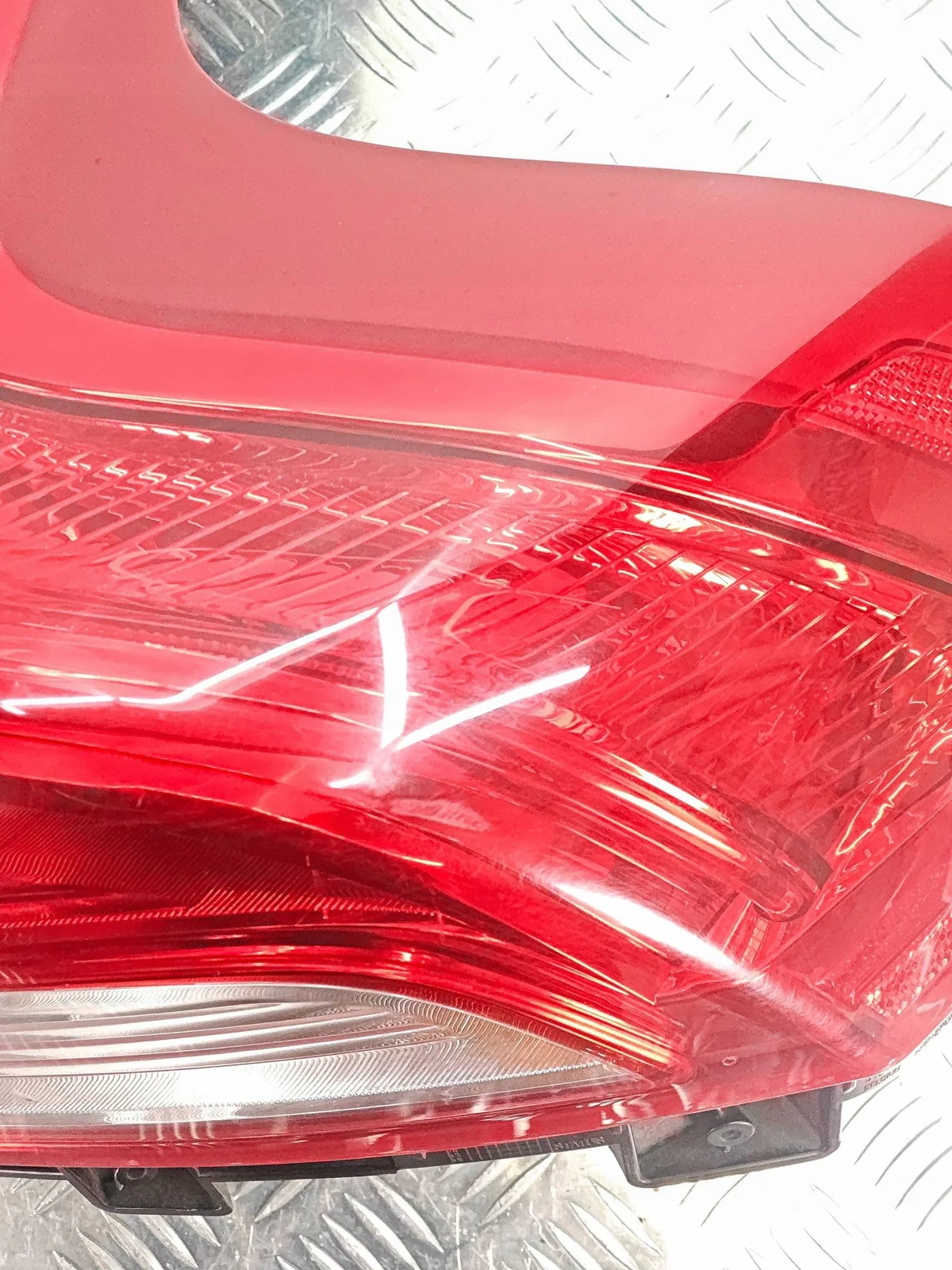 Luz trasera derecha Volvo V40 II 31395845 image 6