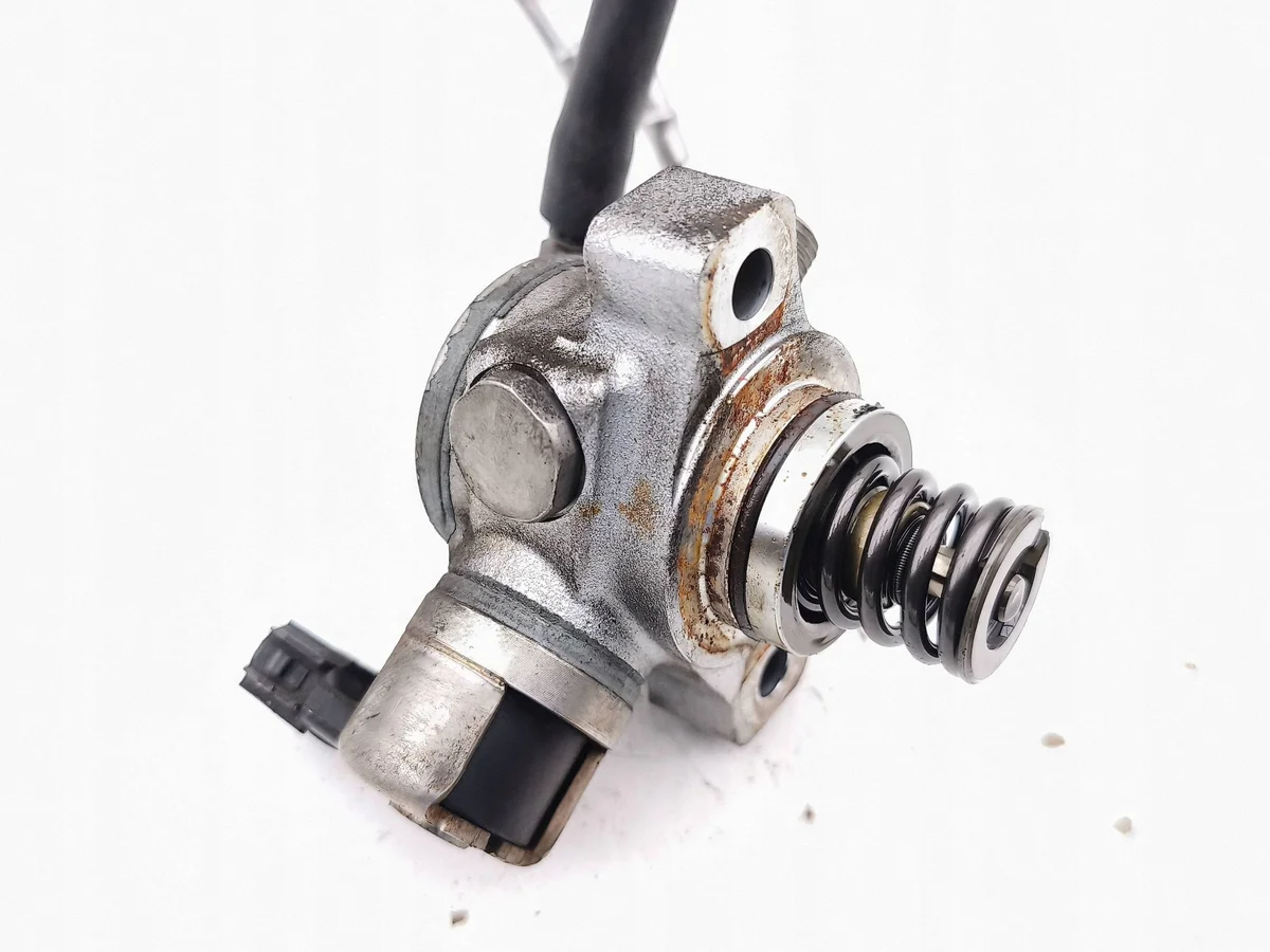 Toyota GT 86 Fuel Pump 16625JB000