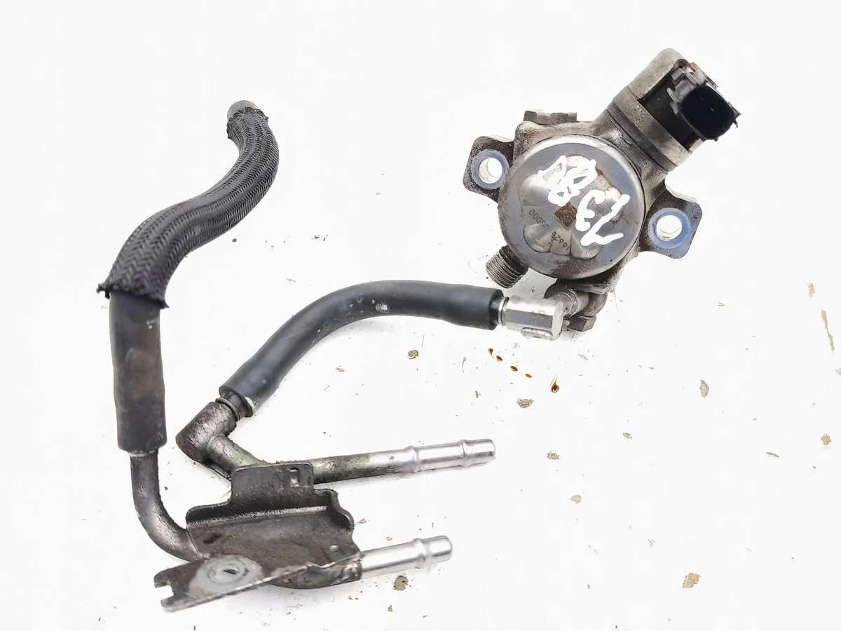 Toyota GT 86 2013 Polttoainepumppu 16625JB000 image 4