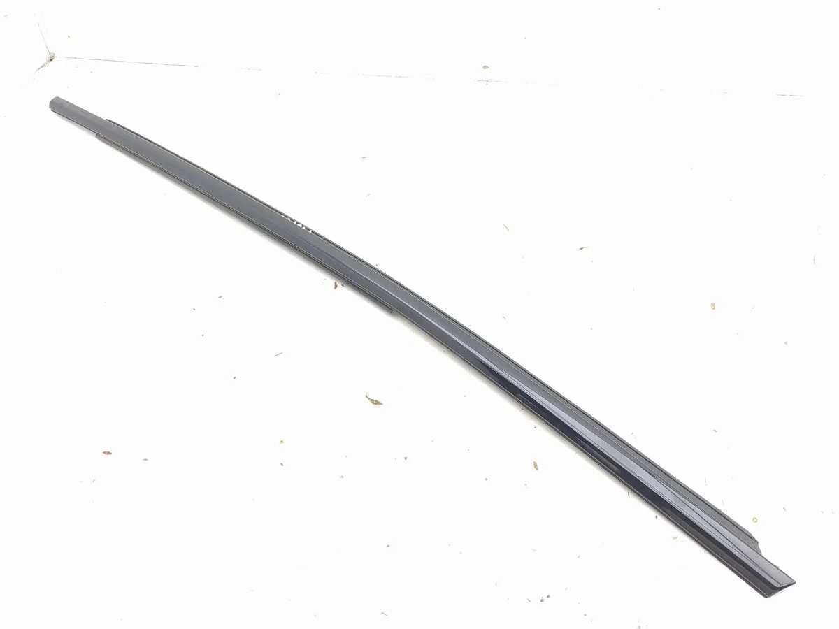 List för bakre fönster BMW iX2 (U10) 5A2FC52