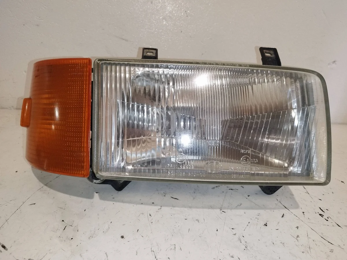 Koplamp Rechts VW Transporter T4 XER13683