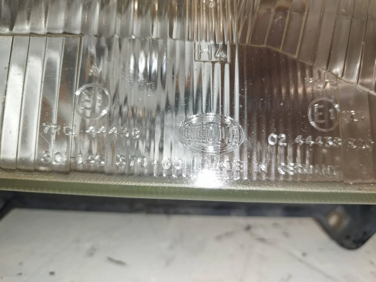 Scheinwerfer rechts VW Transporter T4 XER13683 image 3