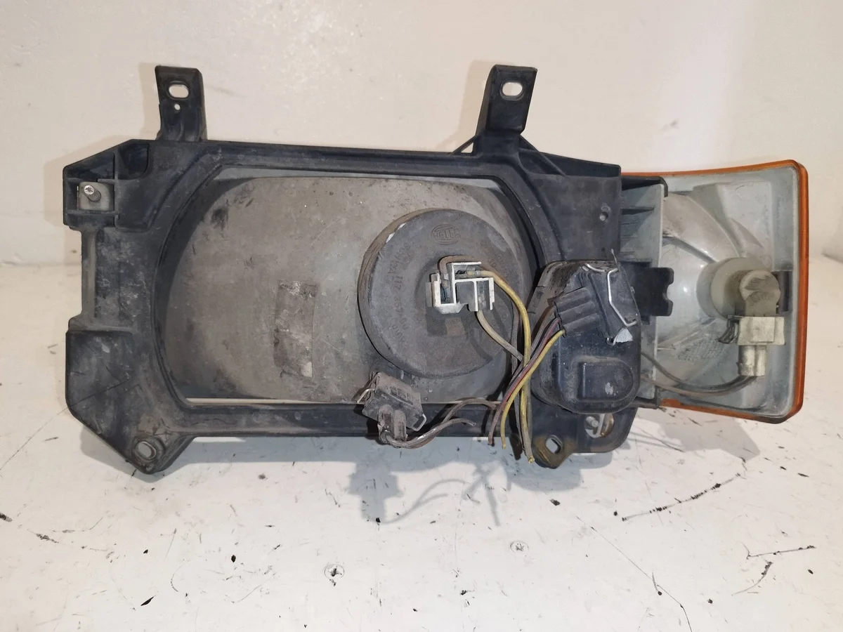 Scheinwerfer rechts VW Transporter T4 XER13683 image 5