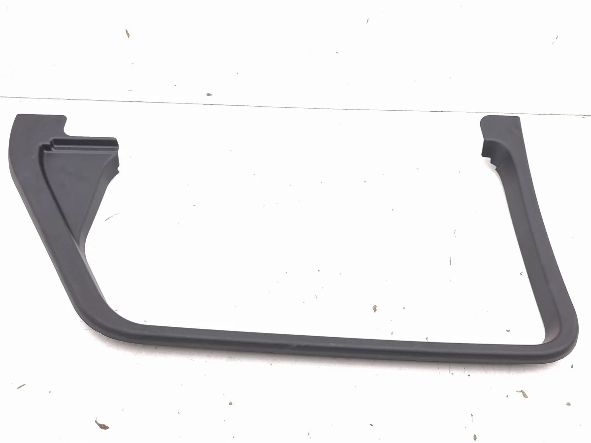 Baguette de vitre arrière Land Rover Range Rover Evoque L551 K8D225514A